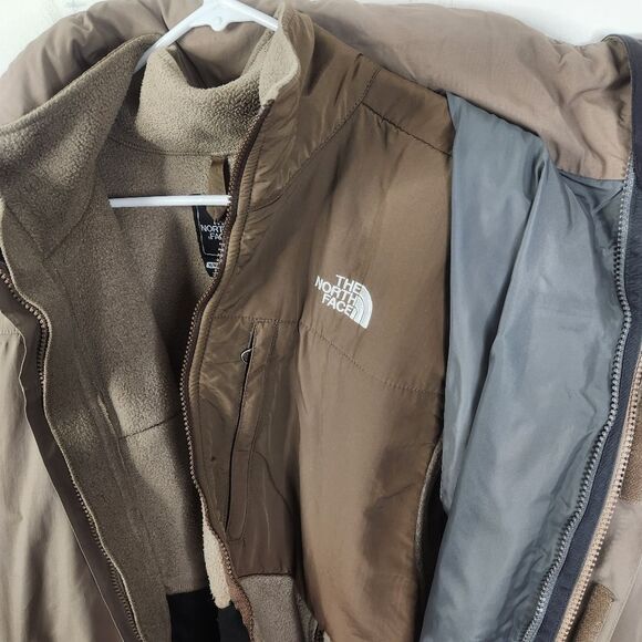 The North Face Mens Hyvent Polartec 2-in-1 Full Zip Jacket W/Packable Hood M - Picture 10 of 13